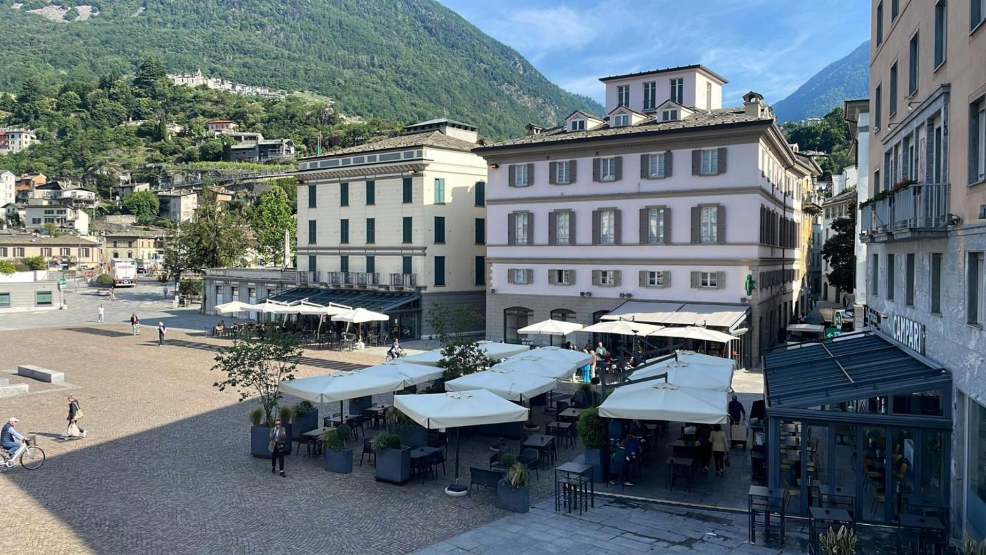 Appartamento La Baita Case Sondrio Centro - Affitti Brevi Italia Exterior photo